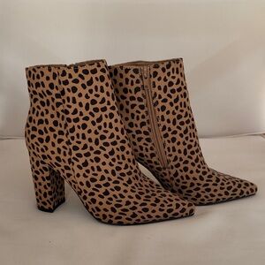 Bamboo Leopard Print Ankle Boots Size 7